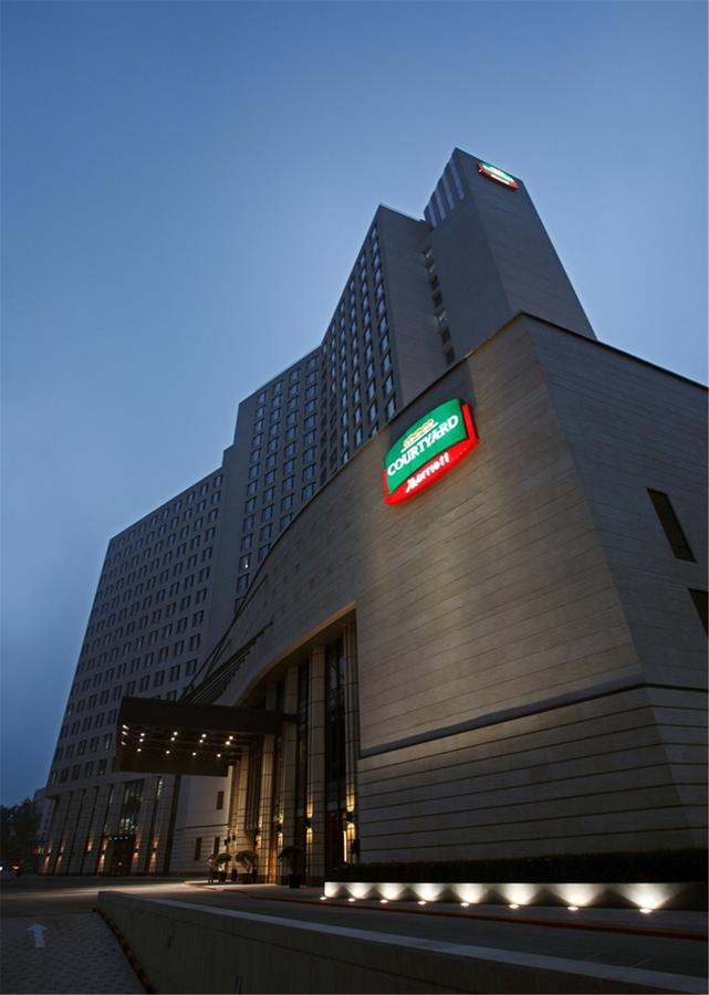 Courtyard By Marriott Beijing Northeast Hotel ภายนอก รูปภาพ