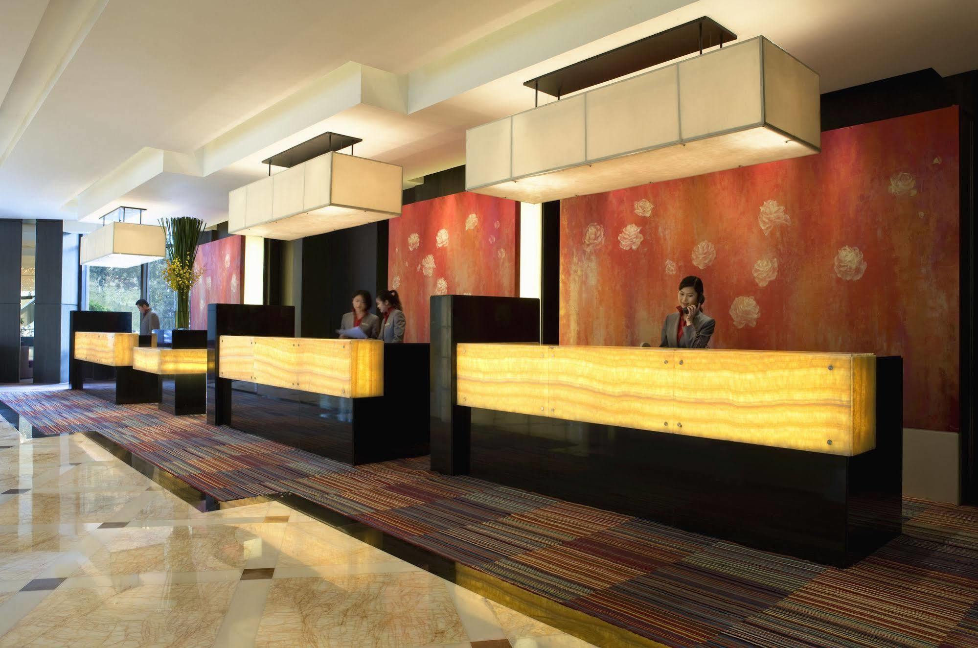 Courtyard By Marriott Beijing Northeast Hotel ภายนอก รูปภาพ